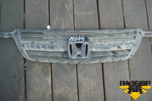 Решетка радиатора (до 2004г) для Honda CR-V(RD4) с 2002-2006г