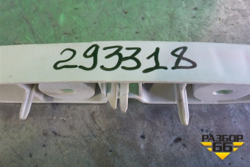 Кронштейн переднего бампера левый (новый) (4M5117D959A) для Ford Focus 2 с 2005-2008г
