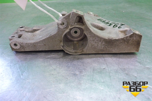 Кронштейн генератора (1.4л CGG) (036260885) для Volkswagen Golf VI с 2009-2012г