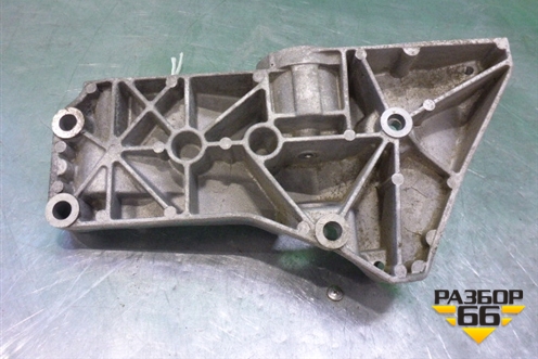 Кронштейн генератора (1.4л CGG) (036260885) для Volkswagen Golf VI с 2009-2012г
