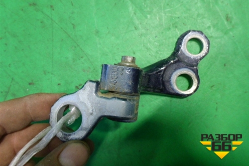 Петля двери задней левой верхняя для Ford Focus 2 с 2005-2008г