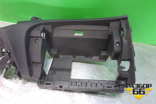 Торпедо (нижняя часть левый руль) (66055FG030) для Subaru Impreza (GH-GE) с 2008-2011г