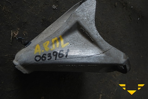 Кронштейн двигателя левый (4E0199307AR) для Audi A8 с 2002-2010г