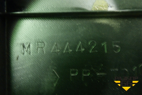 Полка багажника (седан) для Mitsubishi Lancer-9  с 2003-2008г