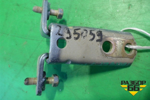 Петля двери задней левой нижняя (MR302271) для Mitsubishi Lancer-9  с 2003-2008г