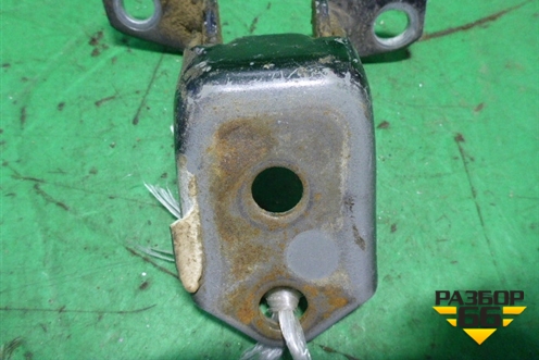 Петля двери передней правой верхняя для Mazda Mazda 3 (BK) с 2003-2009г 