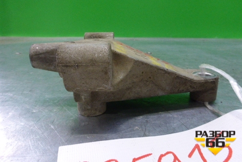Кронштейн двигателя правый (2.3л VQ23) для Nissan Teana (J31) с 2003-2008г