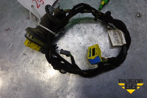 Проводка двери передней правой (9664747780) для Citroen C4 с 2005-2011г