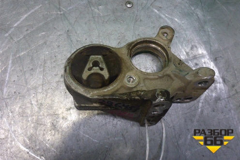 Кронштейн крепления привода (810907805B) для Citroen C4 с 2005-2011г