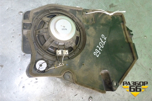 Динамик (двери правой в сборе) (30669505) для Volvo C30 с 2006г