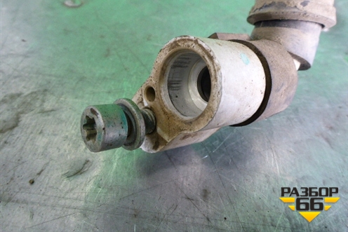 Трубка кондиционера для Volkswagen Touareg c 2002-2010г