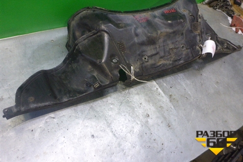 Короб водоотводящий (7L6819523A) для Volkswagen Touareg c 2002-2010г
