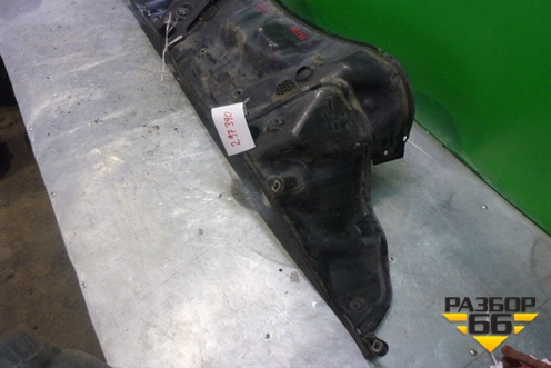 Короб водоотводящий (7L6819523A) для Volkswagen Touareg c 2002-2010г