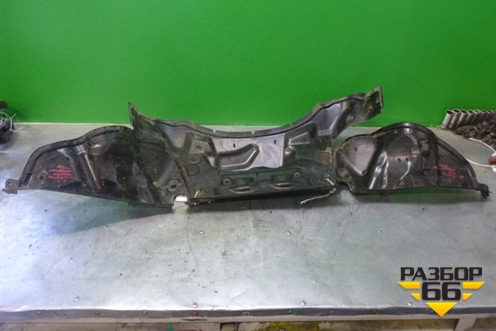 Короб водоотводящий (7L6819523A) для Volkswagen Touareg c 2002-2010г