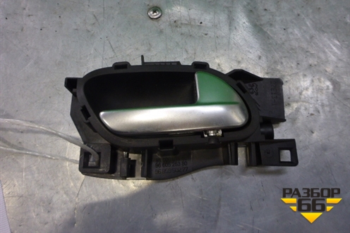Ручка внутренняя двери передней правой (9800099680) для Citroen C-Elysee с 2013г