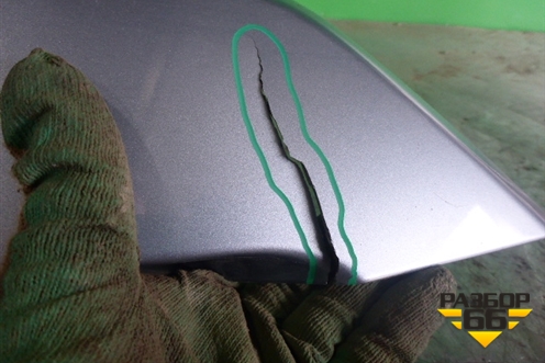 Накладка двери багажника (верхняя) (5817A022ZZ) для Mitsubishi Outlander XL с 2006-2012г