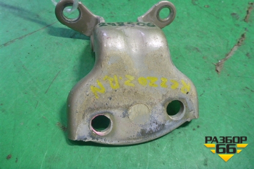 Петля двери задней правой нижняя (96260824) для Chevrolet Rezzo с 2003г