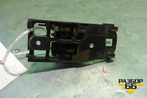 Ручка внутренняя двери задней левой (6920630150) для Lexus RX-300 с 1998-2003г