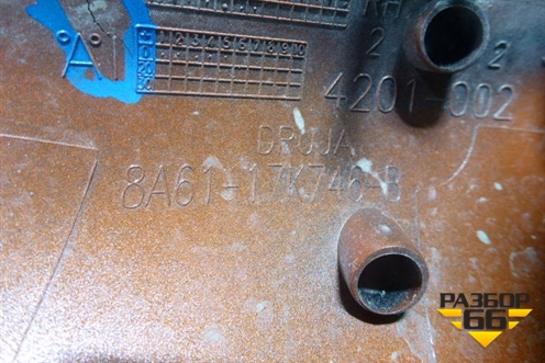 Накладка зеркала правого (8A6117K746B) для Ford Fiesta с 2008-2015г