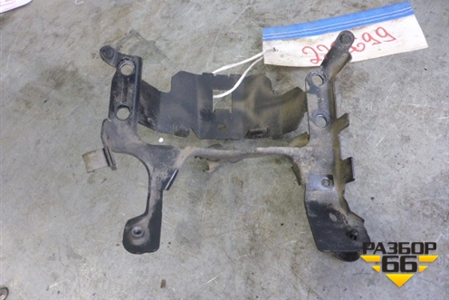 Кронштейн генератора (верхний) (7575551) для BMW X6 E71 с 2008-2014г