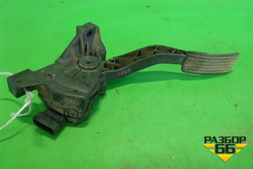 Педаль газа электронная (MR955216) для Mitsubishi Colt с 2004г