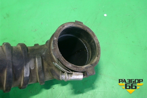 Патрубок воздушного фильтра (1.5л 135950) для Mitsubishi Colt с 2004г
