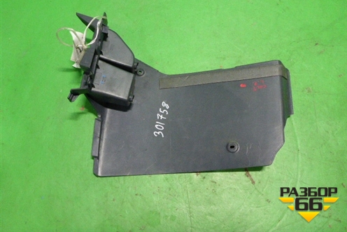 Накладка внутренняя (на консоль) (MN148651) для Mitsubishi Colt с 2004г