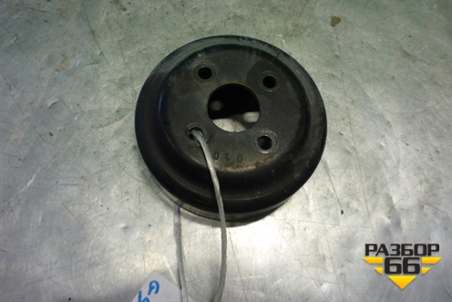 Шкив помпы (1.5л 135950) (MN176741) для Mitsubishi Colt с 2004г