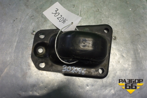 Кронштейн заднего рычага (продольного левого) (1K0505129J) для Skoda Yeti с 2009г
