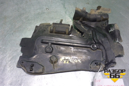 Дефлектор радиатора правый (9680057280) для Peugeot 207 с 2006-2015г
