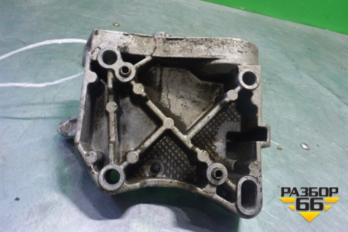 Кронштейн генератора (1.4л KFV) (9659197780) для Peugeot 207 с 2006-2015г