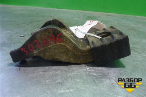 Кронштейн двигателя правый (1.3л 4G13) для Mitsubishi Lancer-9  с 2003-2008г