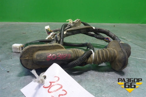 Проводка двери передней правой для Honda Civic 4D с 2006-2012г
