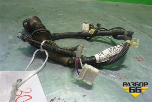 Проводка двери задней правой для Honda Civic 4D с 2006-2012г