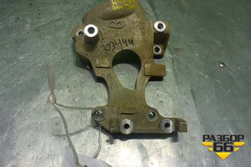 Кронштейн компрессора кондиционера (1.8л R18A1) для Honda Civic 4D с 2006-2012г