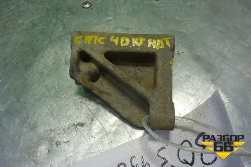 Кронштейн двигателя (1.8л R18A1) для Honda Civic 4D с 2006-2012г