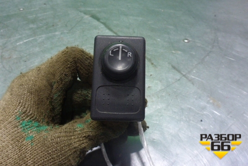 Переключатель регулировки зеркал для Nissan Almera N16 с 2000-2006г