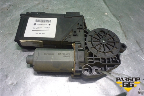 Моторчик стеклоподъёмника задний правый (7L0959704B) для Volkswagen Touareg c 2002-2010г