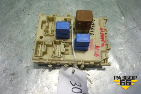 Блок предохранителей салонный (243505M310) для Nissan Almera N16 с 2000-2006г