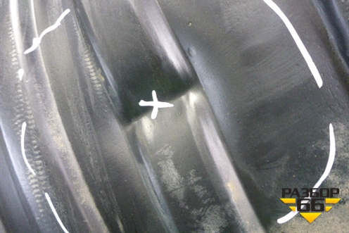 Локер передний левый (868957C000) для Hyundai HD-500 с 2010г