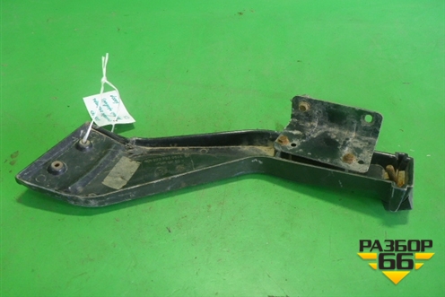 Кронштейн спойлера (верхний правый) (A9737930644) для Mercedes Benz  TRUCK Axor 2 с 2004г