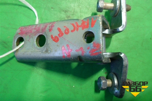Петля двери задней левой нижняя (MR302271) для Mitsubishi Lancer-9  с 2003-2008г