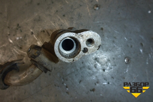Трубка кондиционера для Volkswagen Touareg c 2002-2010г
