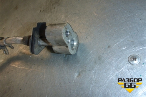 Трубка кондиционера для Volkswagen Touareg c 2002-2010г
