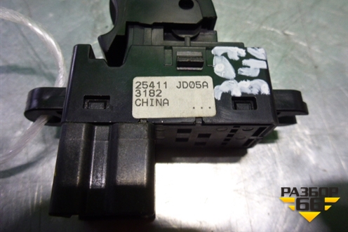 Кнопка стеклоподъёмника (25411JD05A) для Nissan Murano (Z51) с 2007-2015г