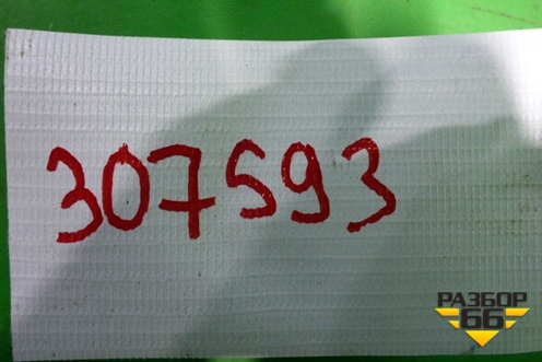 Кронштейн глушителя (правый верхний) для Hyundai HD-500 с 2010г