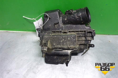 Корпус воздушного фильтра (3.5л VQ35DE) для Nissan Murano (Z51) с 2007-2015г