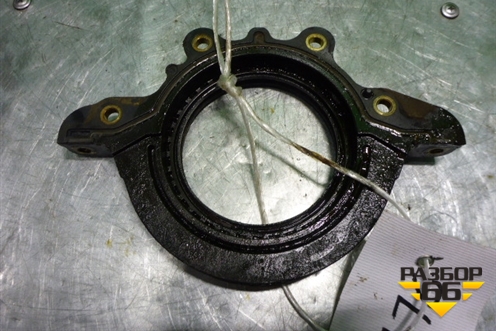 Крышка коленвала задняя (1.2л A9JA) (XS6E6K301BF) для Ford Fiesta с 2001-2008г