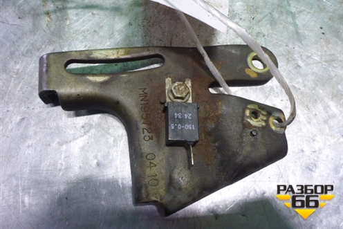 Кронштейн генератора (1.3л 4A90 натяжитель) для Mitsubishi Colt с 2004г