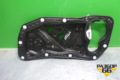 Панель внутренняя двери передней правой (3C8837756D) для Volkswagen Passat-CC с 2008г